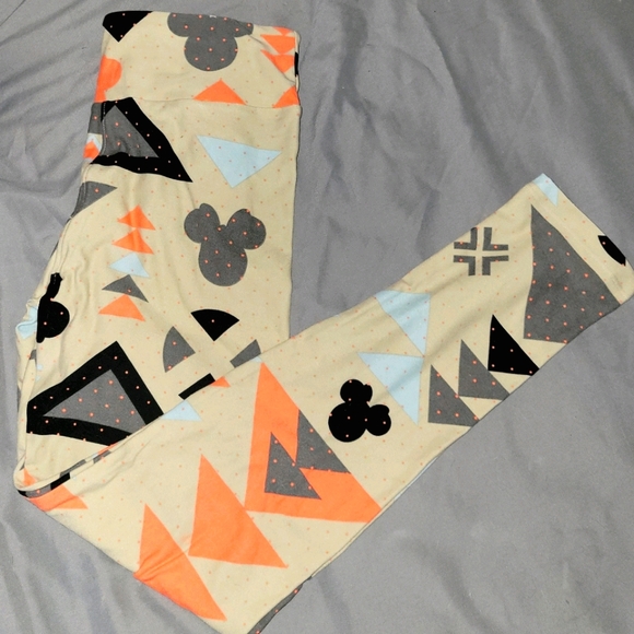 LuLaRoe Pants - LuLaRoe Minnie Mouse Patterned Leggings - OS
